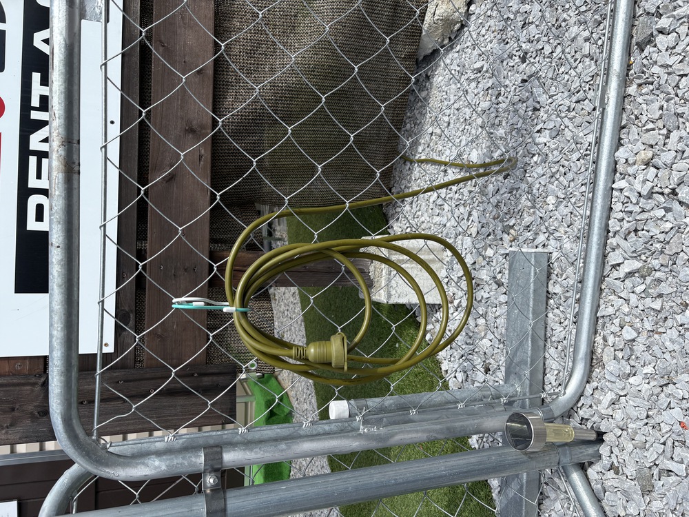 電源
