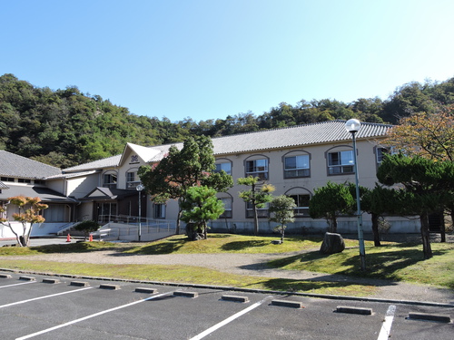 施設
