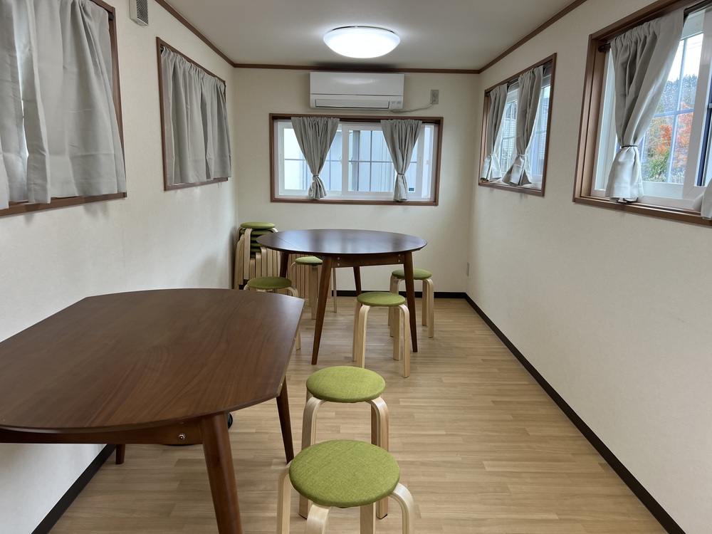 館内