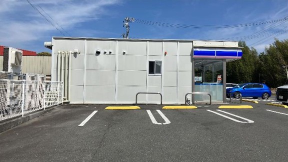 コンビニＲＶパーク ローソン御前崎苗代橋（おまえざきなえしろばし）店写真